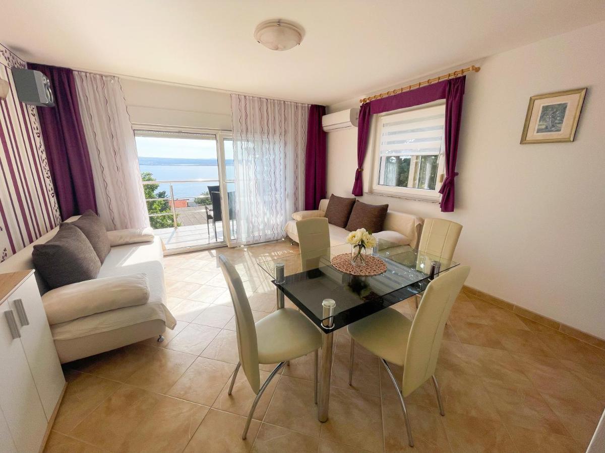 Apartment Nika 2 Dramalj Esterno foto